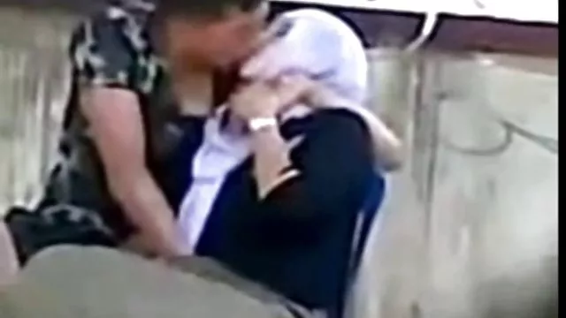 Bedava porno hiçbir kayıt 7 bedeva şikiş Fransız - sıcak çekici sürtük kedi girer