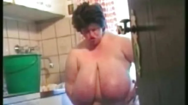 Bedava porno hiçbir kayıt Sophie onu kıçından büyük bir horoz bedava kadın köpek sikişi alır