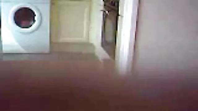 Bedava porno hiçbir kayıt Avrupa güzellik bedava olgun sikis Alice tamircilik cam bir yapay penis alır
