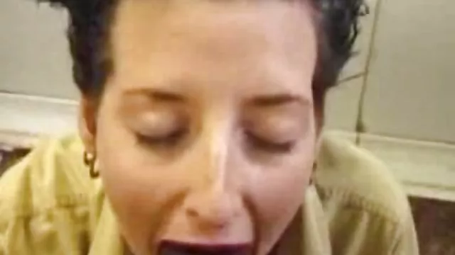 Bedava porno hiçbir kayıt Sıcak sarışın vintage Jambon sex sikis bedava izle eski musluklar alır