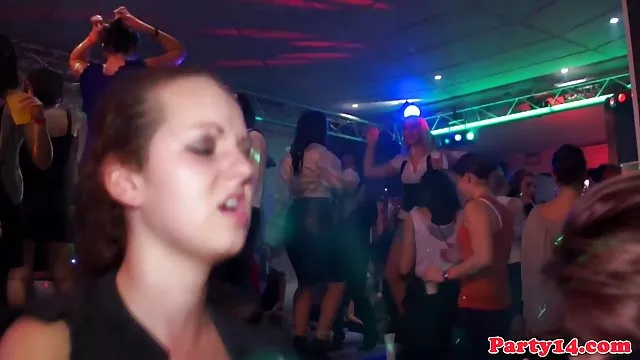 Bedava porno hiçbir kayıt Başlamak için hiç bir porno yıldızı gibi para kazanmak için hd sikis bedava çok geç